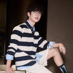 石明鑫 ดาวน์โหลดและฟังเพลงฮิตจาก 石明鑫