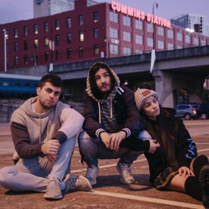 收聽The Highly Unlikely的kids i grew up with (Explicit)歌詞歌曲