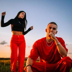 ROZELL的專輯losing sleep (feat. Madely)