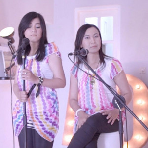 Dengarkan lagu Ost Takkan Ada Hati Yang Lain nyanyian Roro Elis dengan lirik