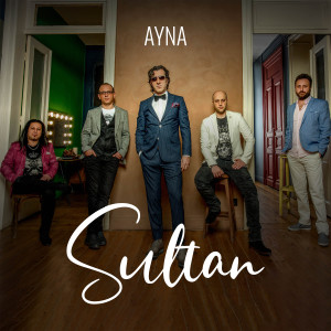 收聽Ayna的Sultan歌詞歌曲