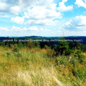 Dengarkan Walking on Moonlight (New Summer Mix) lagu dari Berlin Minimal Underground dengan lirik