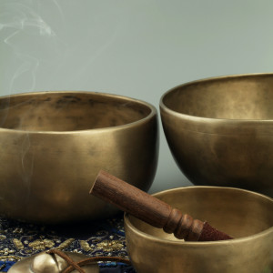 ดาวน์โหลดและฟังเพลง Singing Bowl พร้อมเนื้อเพลงจาก MorningTide Vibes Music