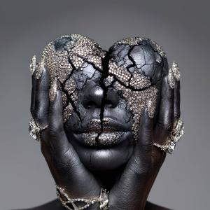 DDKING的專輯Diamonds in the Cracks