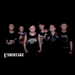 Dengarkan Masa Sekolah lagu dari Undertake Hiprock dengan lirik