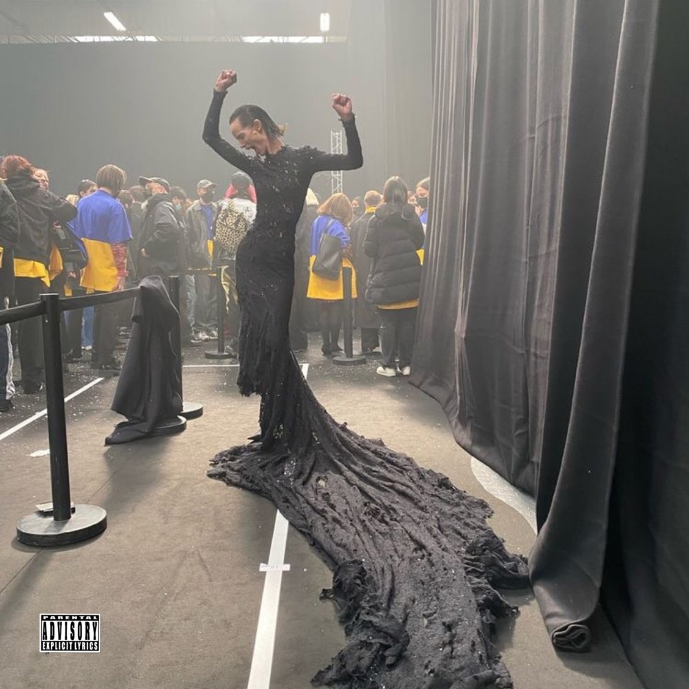 balenciaga + valentino (Explicit)