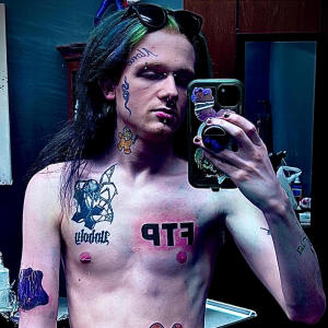 收聽GingerBread D的AUTOBIOGRAPHY (Explicit)歌詞歌曲