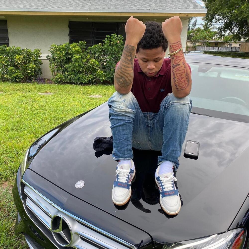 Life Ain’t Easy (Explicit)