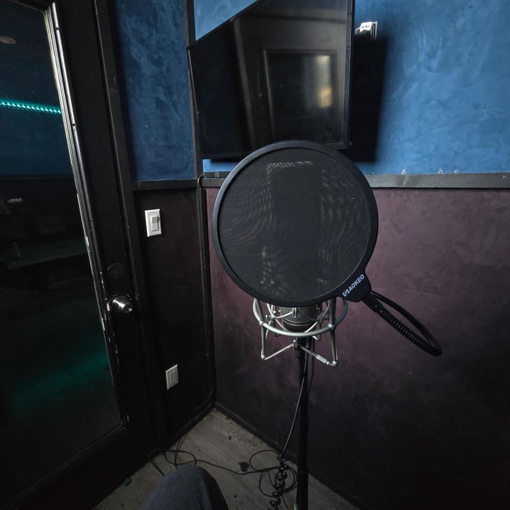 REALITY FREESTYLE LIVE STUDIO PERFORMANCE (Live|Explicit)