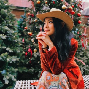 Listen to This Christmas For Me song with lyrics from Biuret