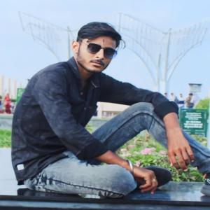 收聽Meenawati King的Thari Surat P Dil Aago I Love Bol Bhayeli (feat. Narendra Nimod & Nk Nimod)歌詞歌曲