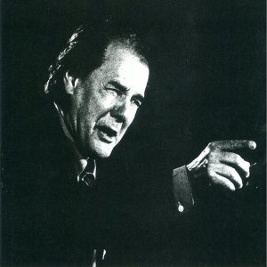 收聽Chano Lobato的Por Sevillanas歌詞歌曲