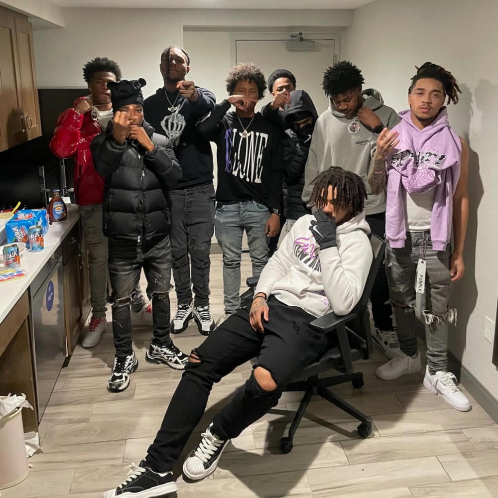 Hypes (feat. Jay2Woozy & OnetakeTae) (Explicit)
