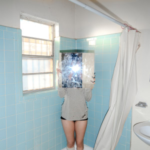 ดาวน์โหลดและฟังเพลง opening a door (Explicit) พร้อมเนื้อเพลงจาก late night drive home