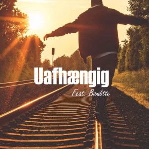 ดาวน์โหลดและฟังเพลง Uafhængig พร้อมเนื้อเพลงจาก Mike D'Angelo