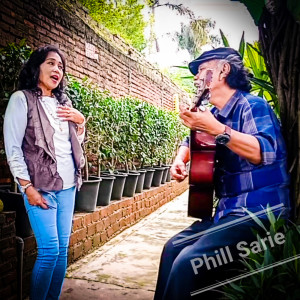 Dengarkan Demi Bintang Bulan Dan Mentari lagu dari Phill Sarie dengan lirik