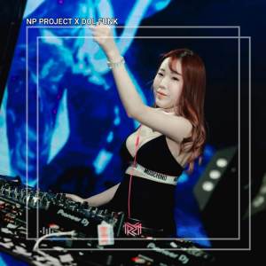 Dengarkan Shelter Breakbeat lagu dari NP PROJECT dengan lirik
