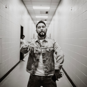 ดาวน์โหลดและฟังเพลง Flip the Switch พร้อมเนื้อเพลงจาก Chez