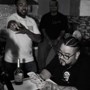 default playlist img