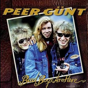 ดาวน์โหลดและฟังเพลง When Hell Breaks Loose พร้อมเนื้อเพลงจาก Peer Gunt