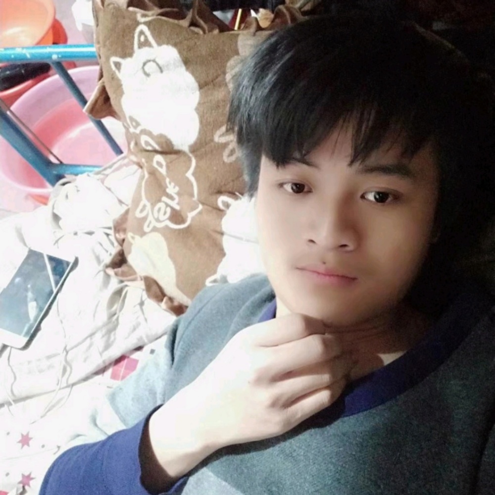 孤灯伴月心凄凉 (其他)