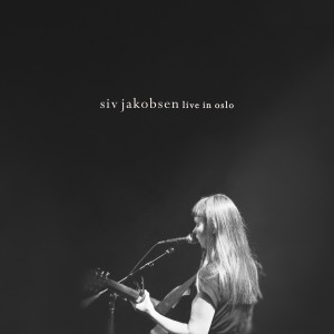 ดาวน์โหลดและฟังเพลง We Are Not in Love (Live) พร้อมเนื้อเพลงจาก Siv Jakobsen