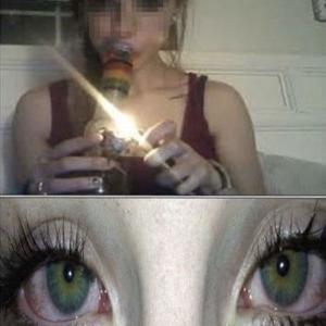 ดาวน์โหลดและฟังเพลง risk (feat. pharmacy) (Explicit) พร้อมเนื้อเพลงจาก scamscientist