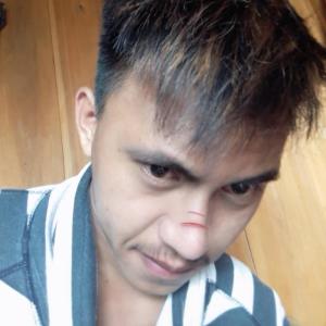 Dengarkan Body Babadontot lagu dari Basgilano dengan lirik