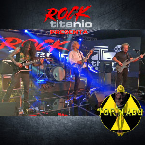 Tornado的專輯Rock Titanio Presenta a Tornado (En Vivo)