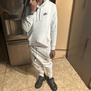 收聽6osluljojo的lul jojo歌詞歌曲