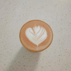 ดาวน์โหลดและฟังเพลง Hot Coffee (feat. Pieper Beats) พร้อมเนื้อเพลงจาก Tony Twix