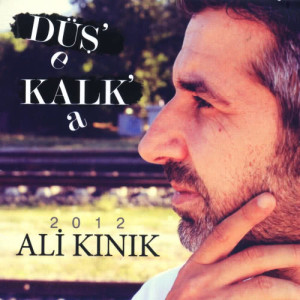 ดาวน์โหลดและฟังเพลง Yine Kavgalardayım พร้อมเนื้อเพลงจาก Ali Kınık