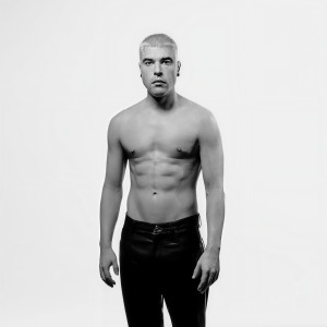 收聽Fedez的CRISI DI STATO歌詞歌曲