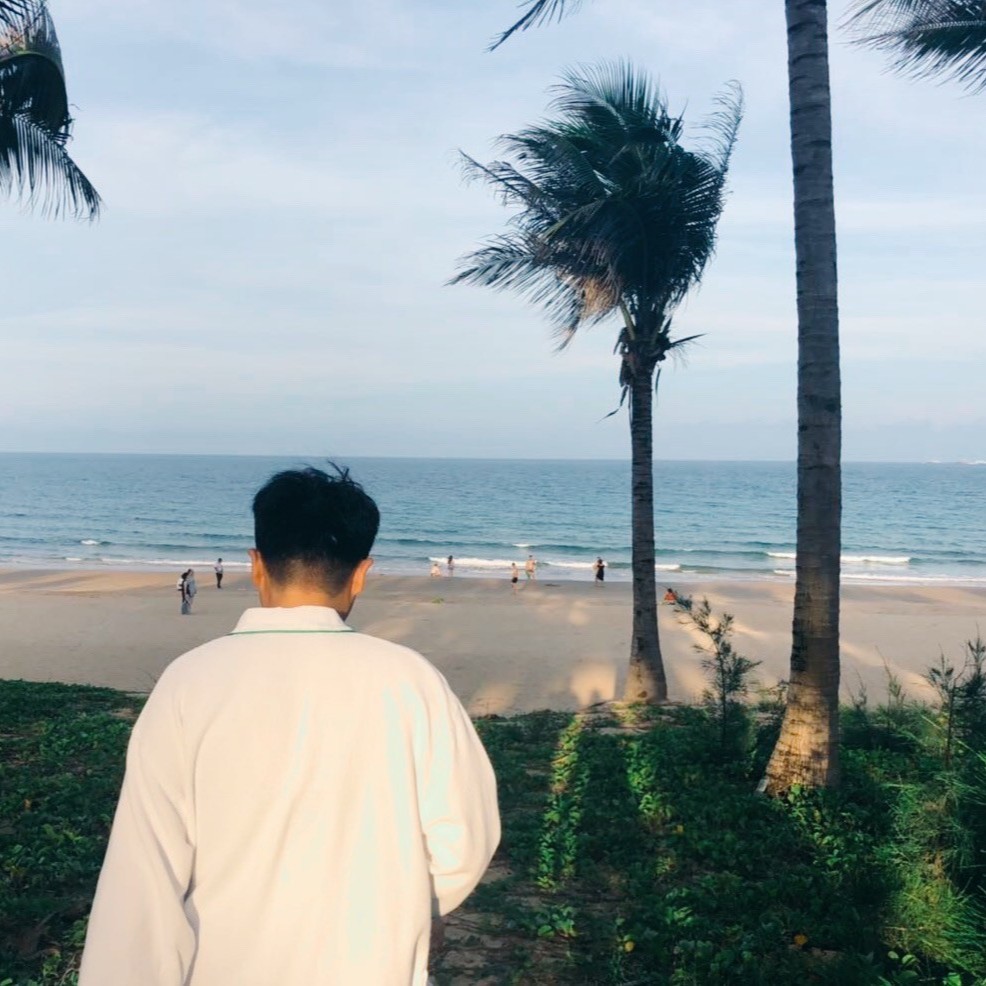 李铭