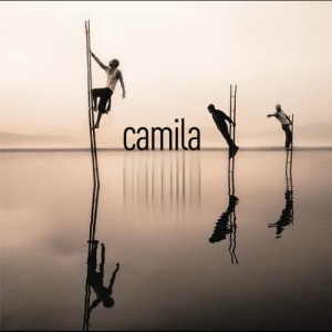 ดาวน์โหลดและฟังเพลง Me Voy พร้อมเนื้อเพลงจาก Camila