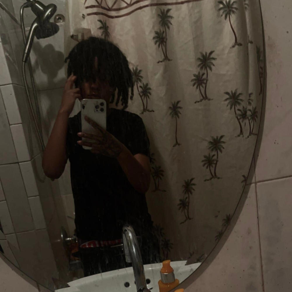 hard 2 reach (Explicit)
