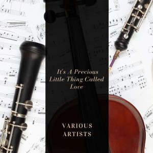 Dengarkan lagu I Can't Give You Anything But Love nyanyian Louis Armstrong and His Savoy Ballroom Five dengan lirik