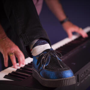 default playlist img