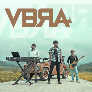 Listen to Cerita Kita song with lyrics from VBRA