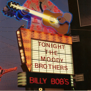 收聽The Moody Brothers的Johnny B Goode歌詞歌曲
