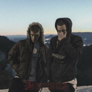 收听Nadal015的Demons歌词歌曲