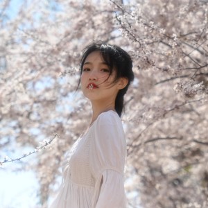 收聽小川紀香的花 (cover: 鞠婧禕) (完整版)歌詞歌曲