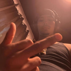 收聽PR Unreleased的Chocolate Filtrada (feat. Bendrick, Yamil & Luan) (Explicit)歌詞歌曲