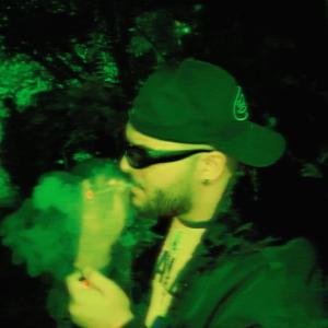 Yecioara的專輯ALECARIA (Explicit)