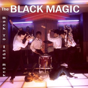 ดาวน์โหลดและฟังเพลง Song of the Islands พร้อมเนื้อเพลงจาก The Black Magic