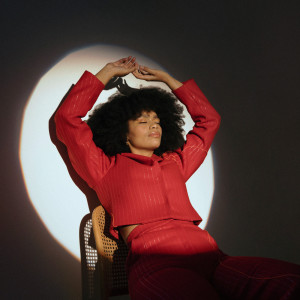 Listen to Hold You Tight song with lyrics from Joya Mooi