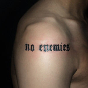Sebastian Ingrosso的專輯No Enemies (feat. Namasenda)