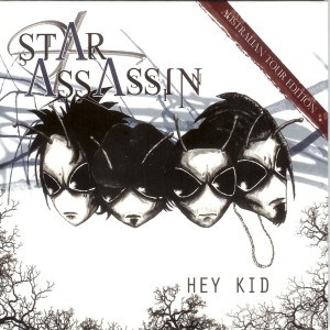 ดาวน์โหลดและฟังเพลง Hey Kid พร้อมเนื้อเพลงจาก Star Assassin