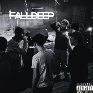 Woka的專輯FALLDEEP (feat. Vana) [Explicit]