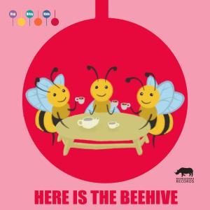 ดาวน์โหลดและฟังเพลง Here is the Beehive พร้อมเนื้อเพลงจาก ItsyBitsyKids
